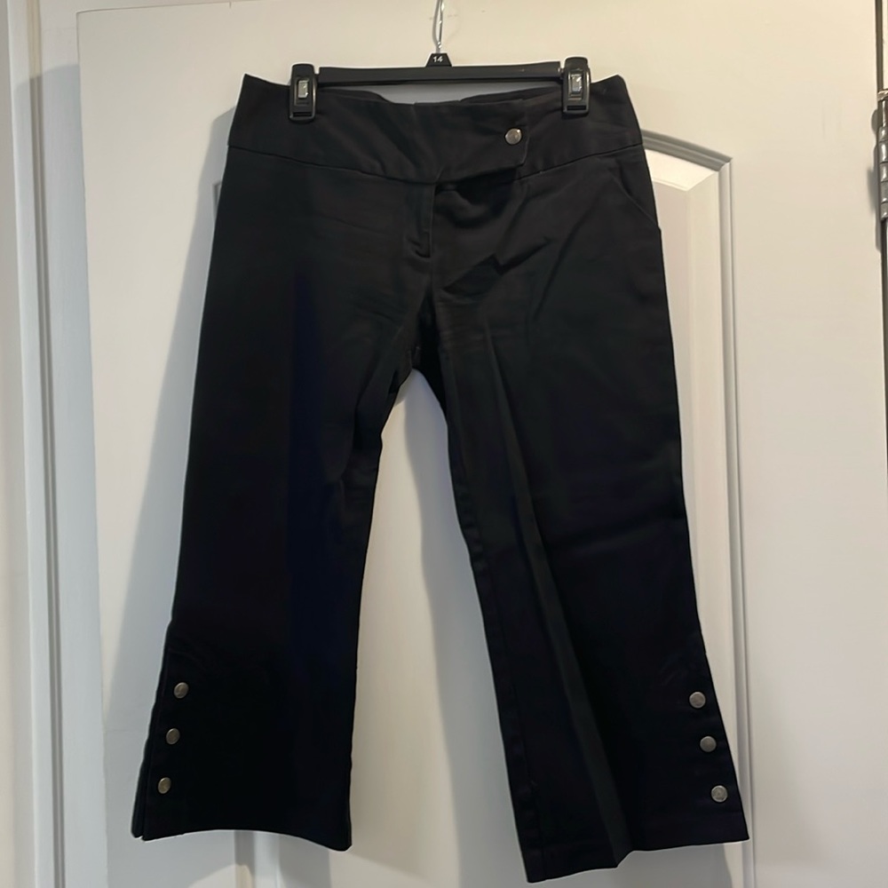 Vintage Tessuto, size 10 black capris, so cute and reminiscent of 1999 Prince.